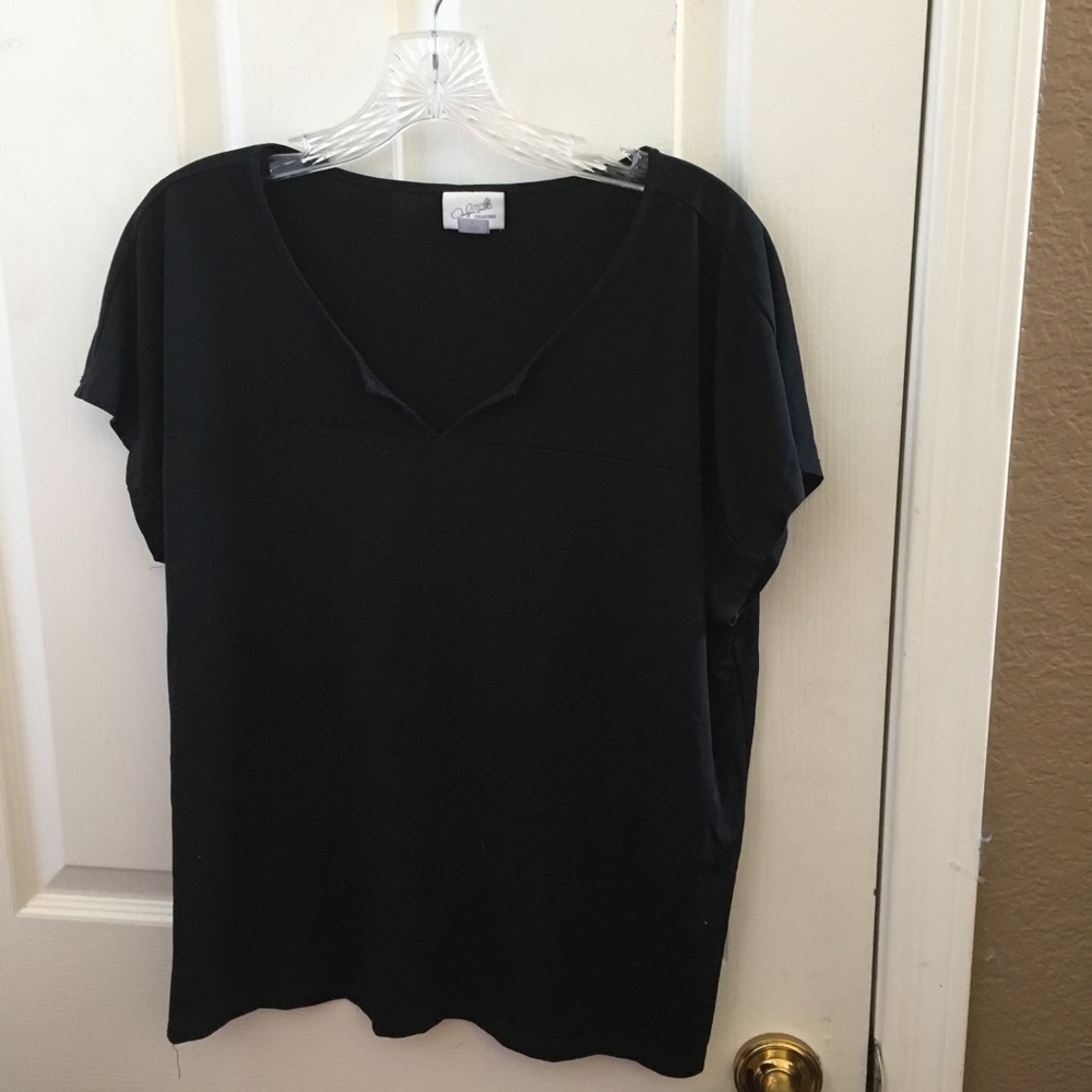 FINAL MARKDOWN Ladies jaclyn smith top large
